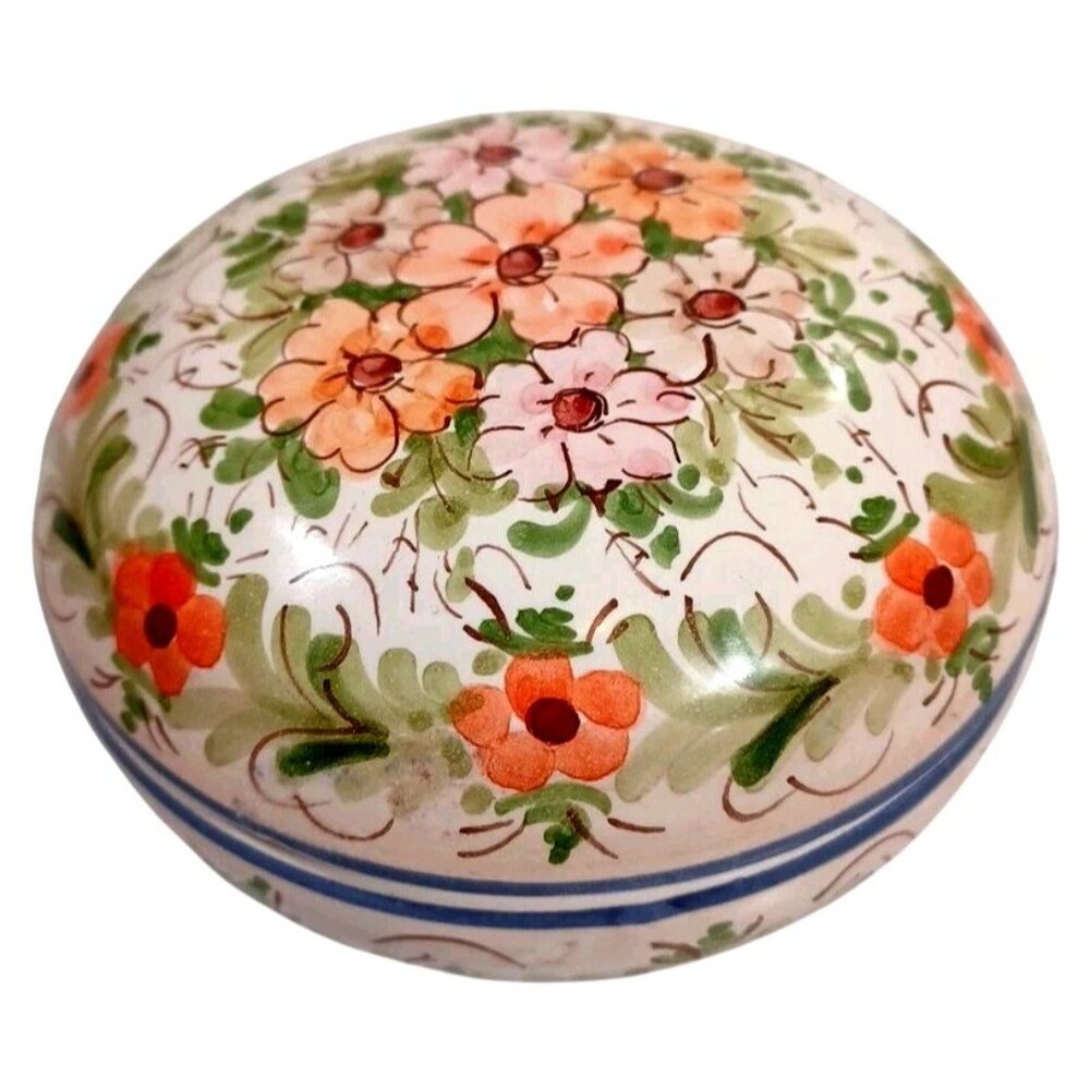 Vtg OOAK Spain Victorian Hand Painted Daisies Trinket Jewely Box Porcelain - Picture 1 of 8